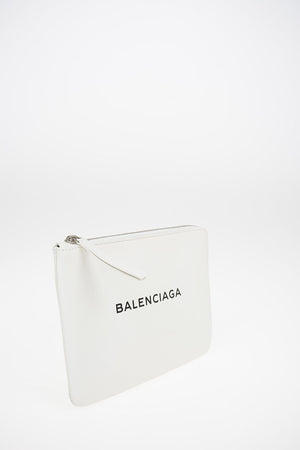 Leather EVERYDAY M Pouch