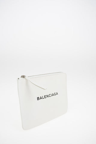 Leather EVERYDAY M Pouch