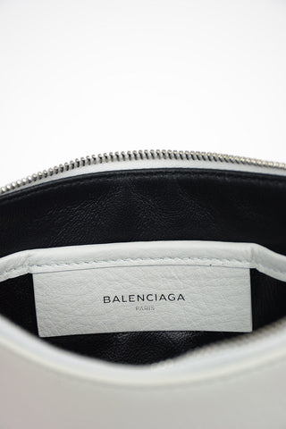 Leather EVERYDAY M Pouch
