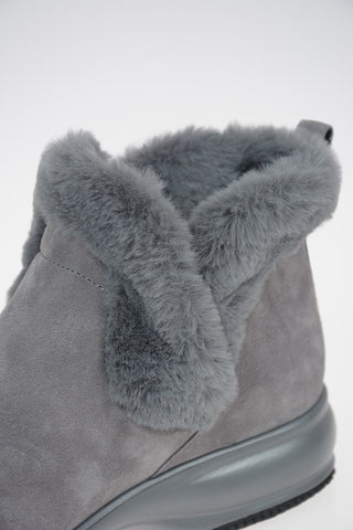 Leather INTERACTIVE Sneakers with Eco-Fur Inserts