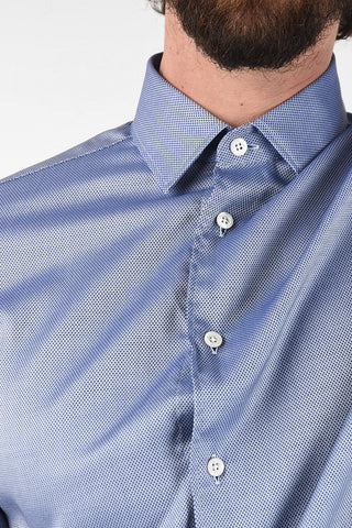 pin point spread collar shirt