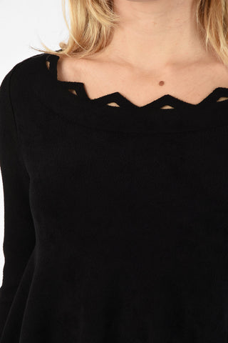 Top with Scallop Details