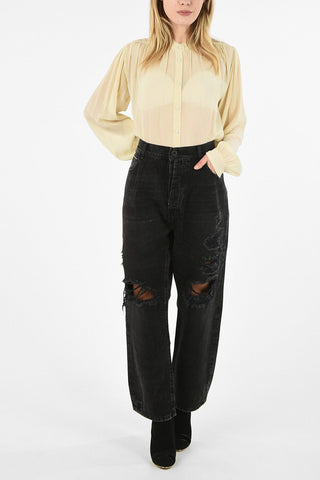 Baggy distressed jeans