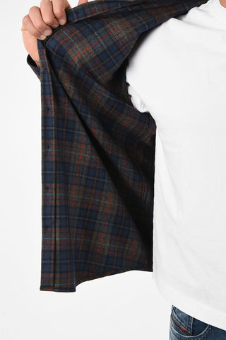 plaid spread collar shirt
