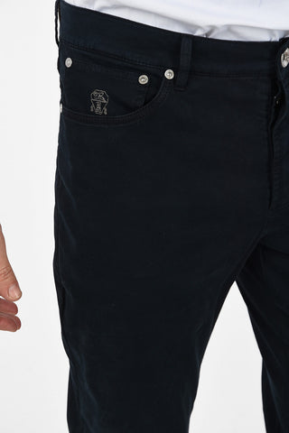 Traditional Fit chinos