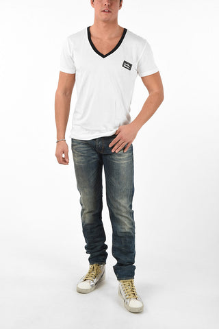 v-neck FLAG t-shirt