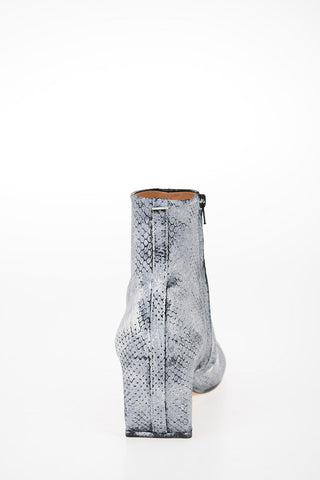 MM22 7cm Snakeskin-Effect TABI Heeled Boot With Zip Closure