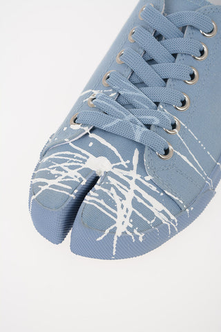 SPRAY-PAINTING TABI PAINT CANVAS SNEAKERS