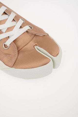 MM22 Silk TABI High-Top Sneakers