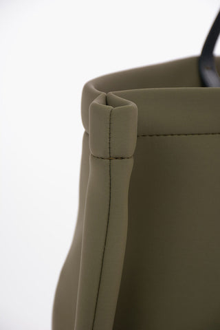 MM11 NEOPRENE LOGO SHOPPING TOTE