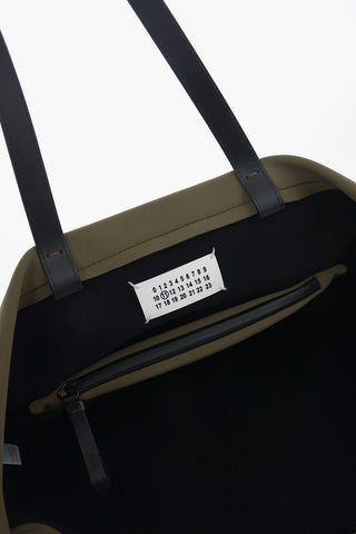 MM11 NEOPRENE LOGO SHOPPING TOTE