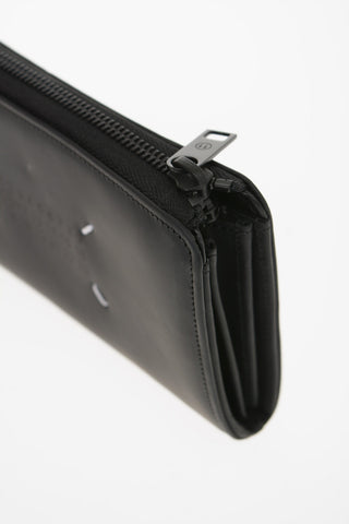 MM11 Zipped Leather Wallet