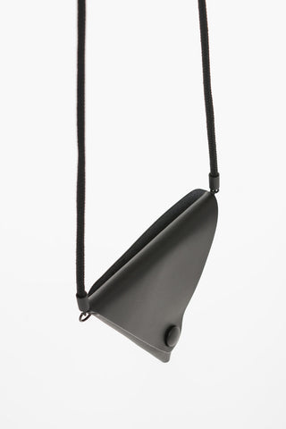 MM11 Embossed Logo Snap Fastening Leather Keycase