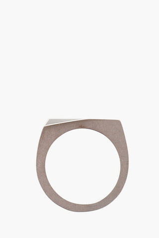 MM11 Silver ring with geometric faceteed