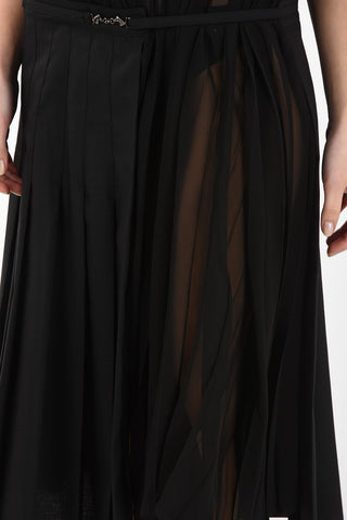MM0 Pleats Dress with Silk Details