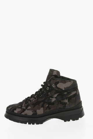 Camouflage Textile Hiking Boots