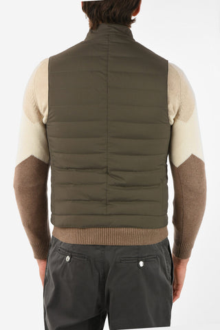 Piumino Smanicato con Chiusura Zip