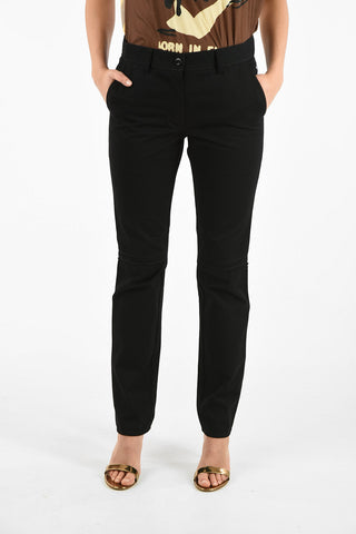 Tapered jeans with visible Seams