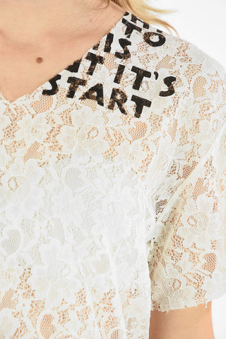 MM6 V-NECK FRONT AND BACK PRINTED LACE T-SHIRT