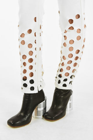 MM0 PERFORATED PATTERN JEANS