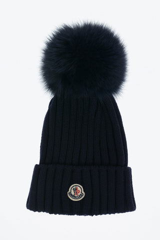 Beanie with real fur pom pon