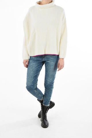 Turtleneck M-WARM Knit Cable Sweater