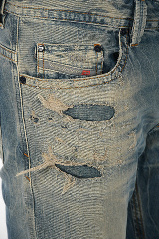 17cm Distressed THAVAR Slim Fit Jeans L30
