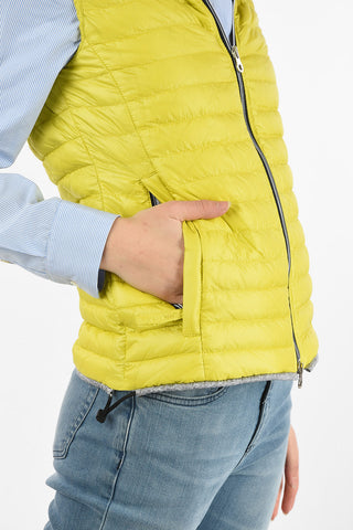 Lightweight Sleeveless FILIRA Down Jacket with Zip Closure