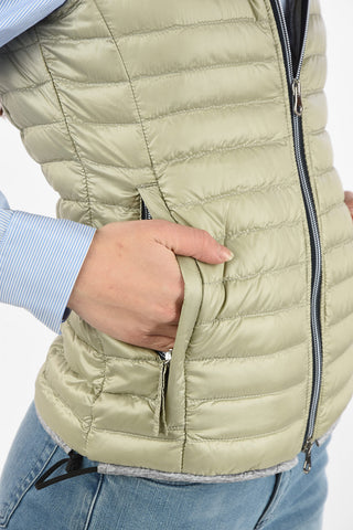 Lightweight Sleeveless FILIRA Down Jacket with Zip Closure