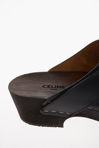 Leather Clogs with Logoed Chain
