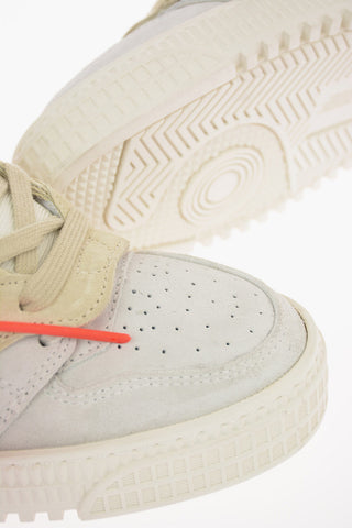 Suede OFF COURT LOW Sneakers