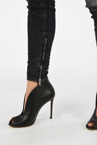 Mid-rise waist skinny fit jeans