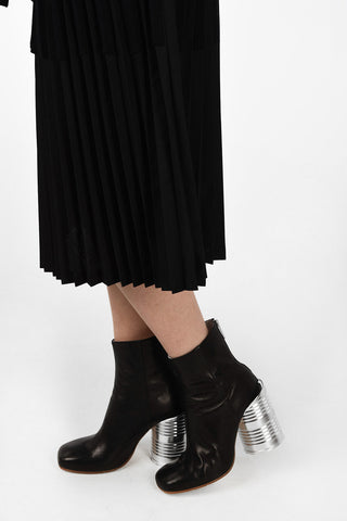 MM0 Maxi Vestito in Maglia Cut Out e Plissé