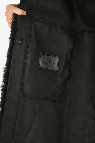 Shearling Senza Manica con Cappuccio