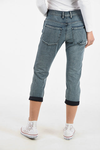 Cropped loose fit jeans