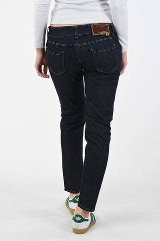 Mid-rise waist straight fit jeans