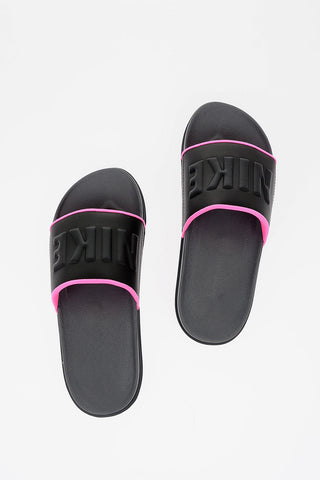 Logo NIKE OFFCOURT SLIDEI Slides