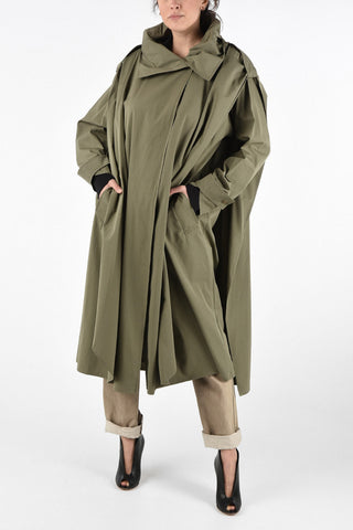 Unstructured Trench with Hood 