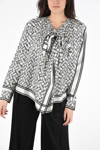 Blusa a Portafoglio in Seta Geometrica con Fiocco 