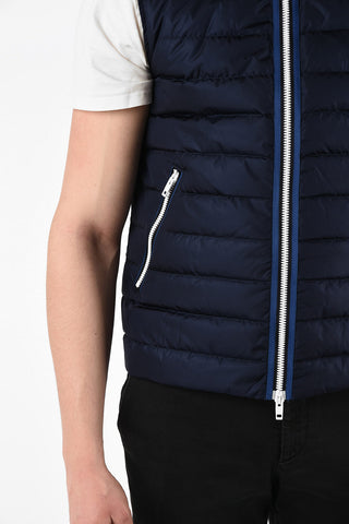 zipped sleeveless down jacket