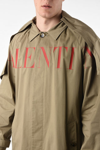 hidden closure coat with Hood