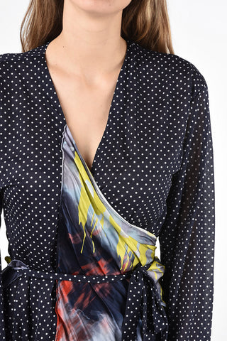 vestito wrap a pois in seta