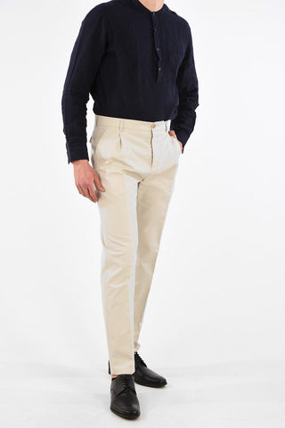 Pantaloni a Una Pince con Tasche a Filo 
