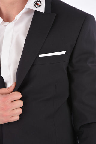 side vents peak lapel 2-button blazer
