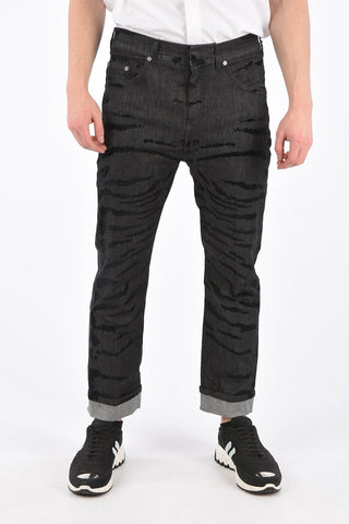 20cm Low Rise Jeans with Velvet Details