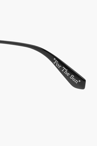 PILOT sunglasses