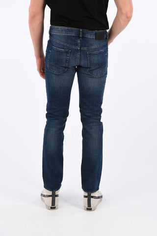 18cm Tapered Fit BUSTER Jeans L.32