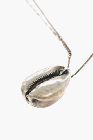 Collana in Argento con Pendente a Conchiglia