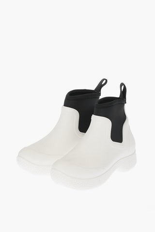Rubbery Pull On Booties