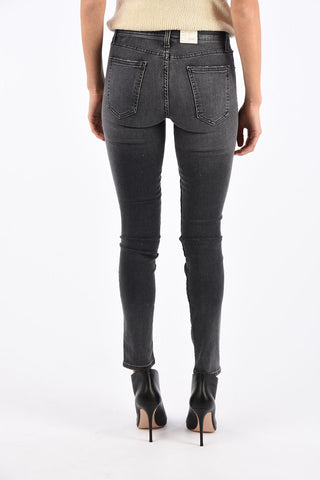 Mid-rise waist 1136 slim fit jeans